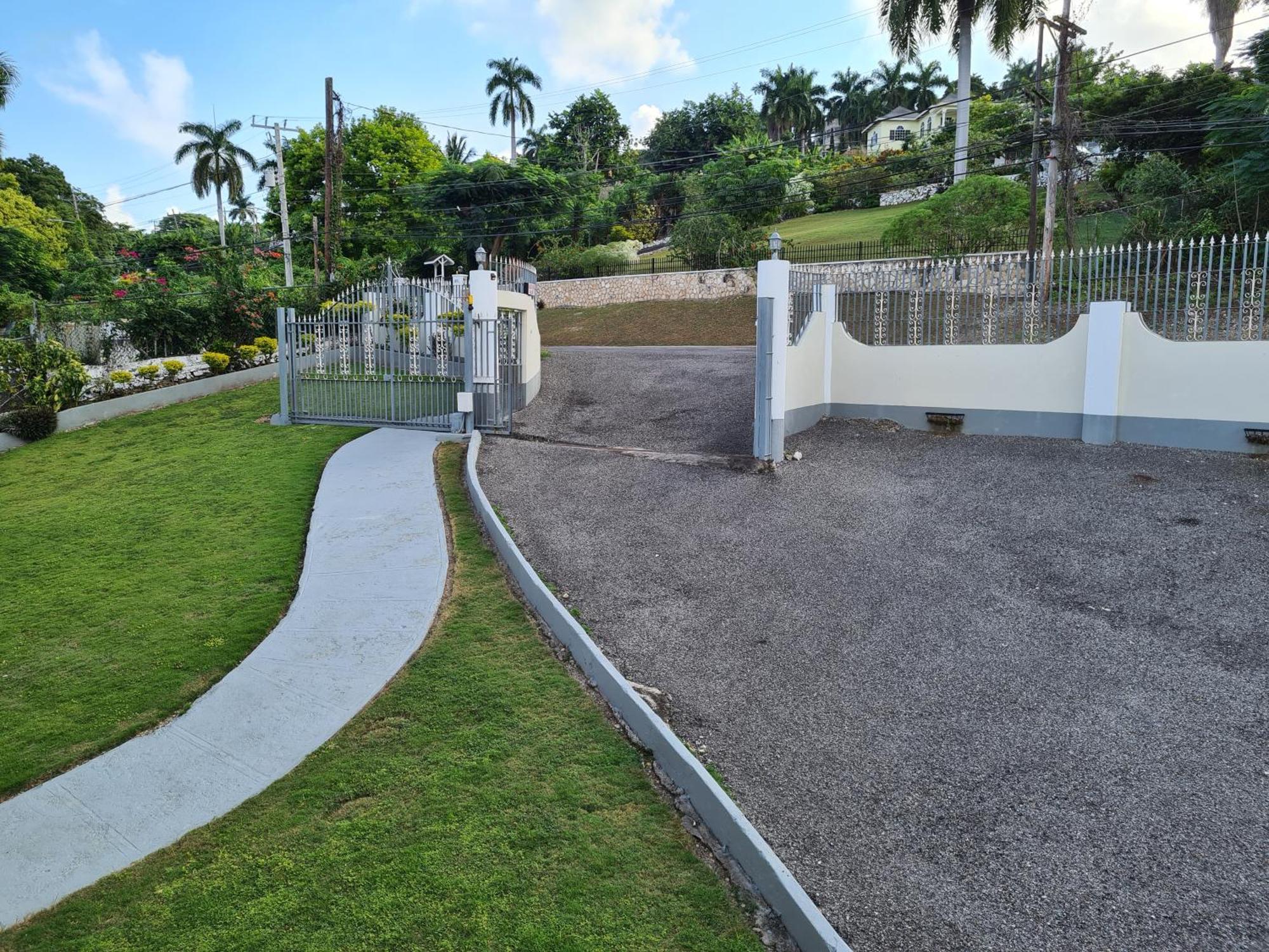 Rose View Apartment Montego Bay Exterior photo